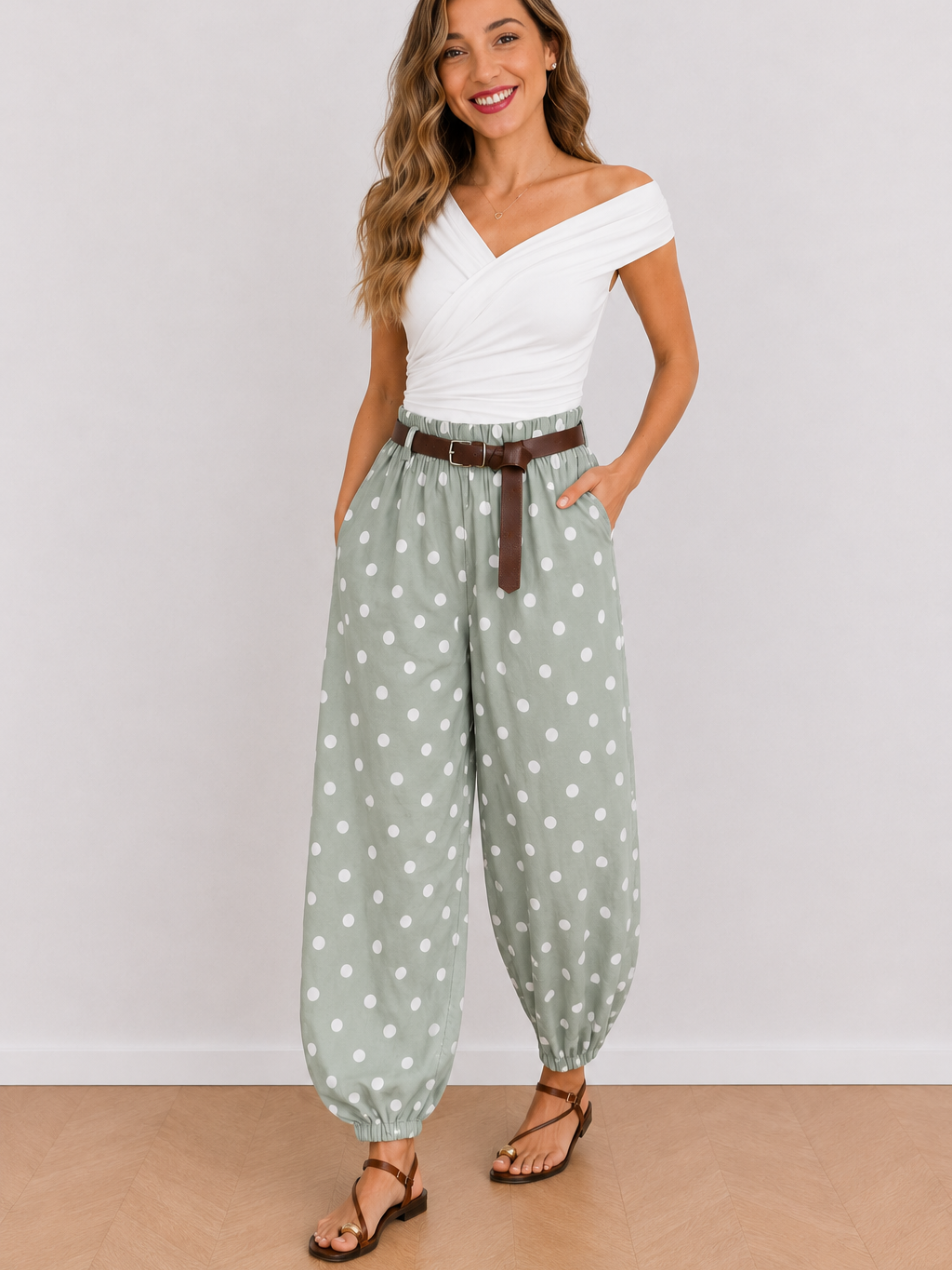 PANTALÓN GLOBO LUNARES CON CINTURÓN