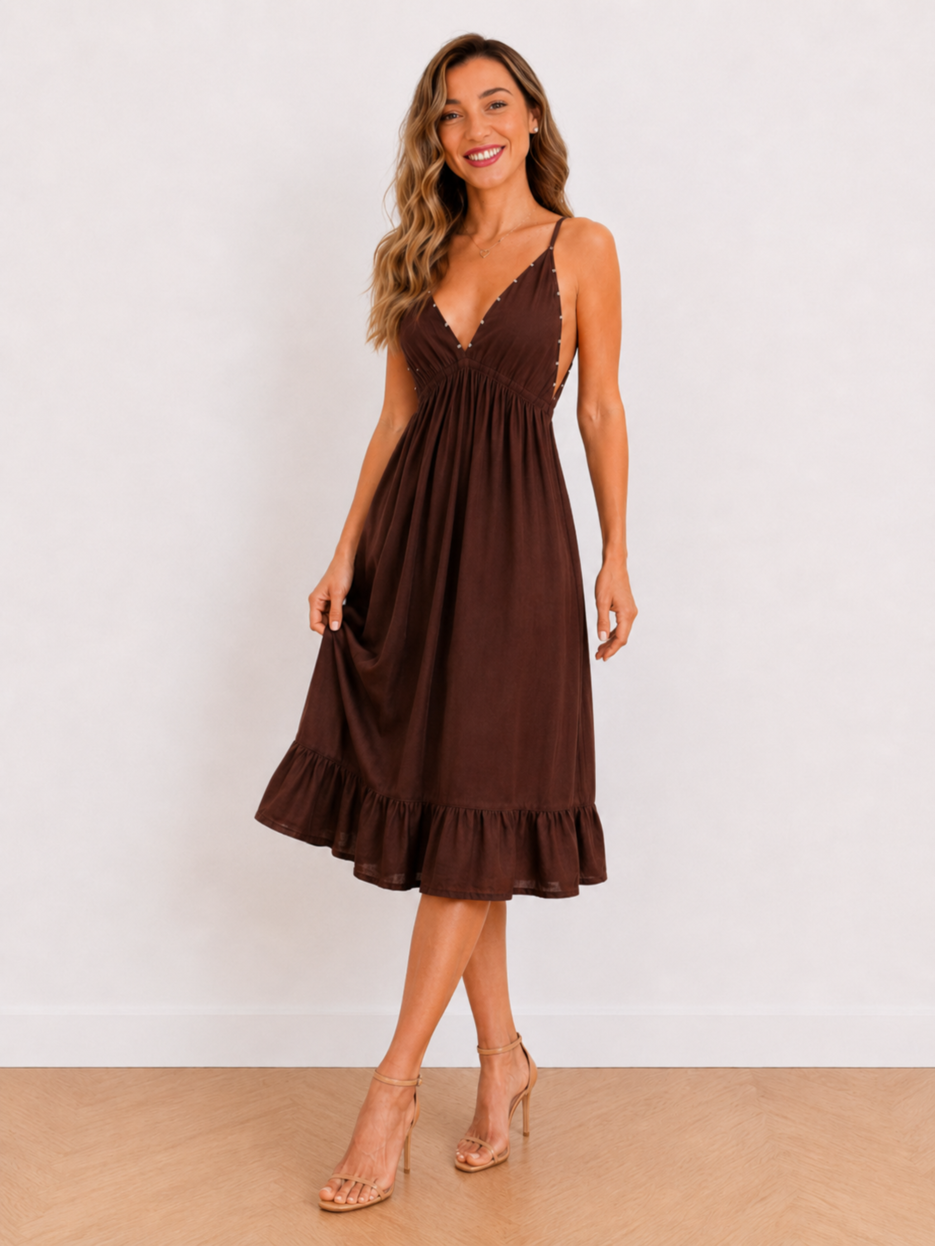VESTIDO TACHUELA