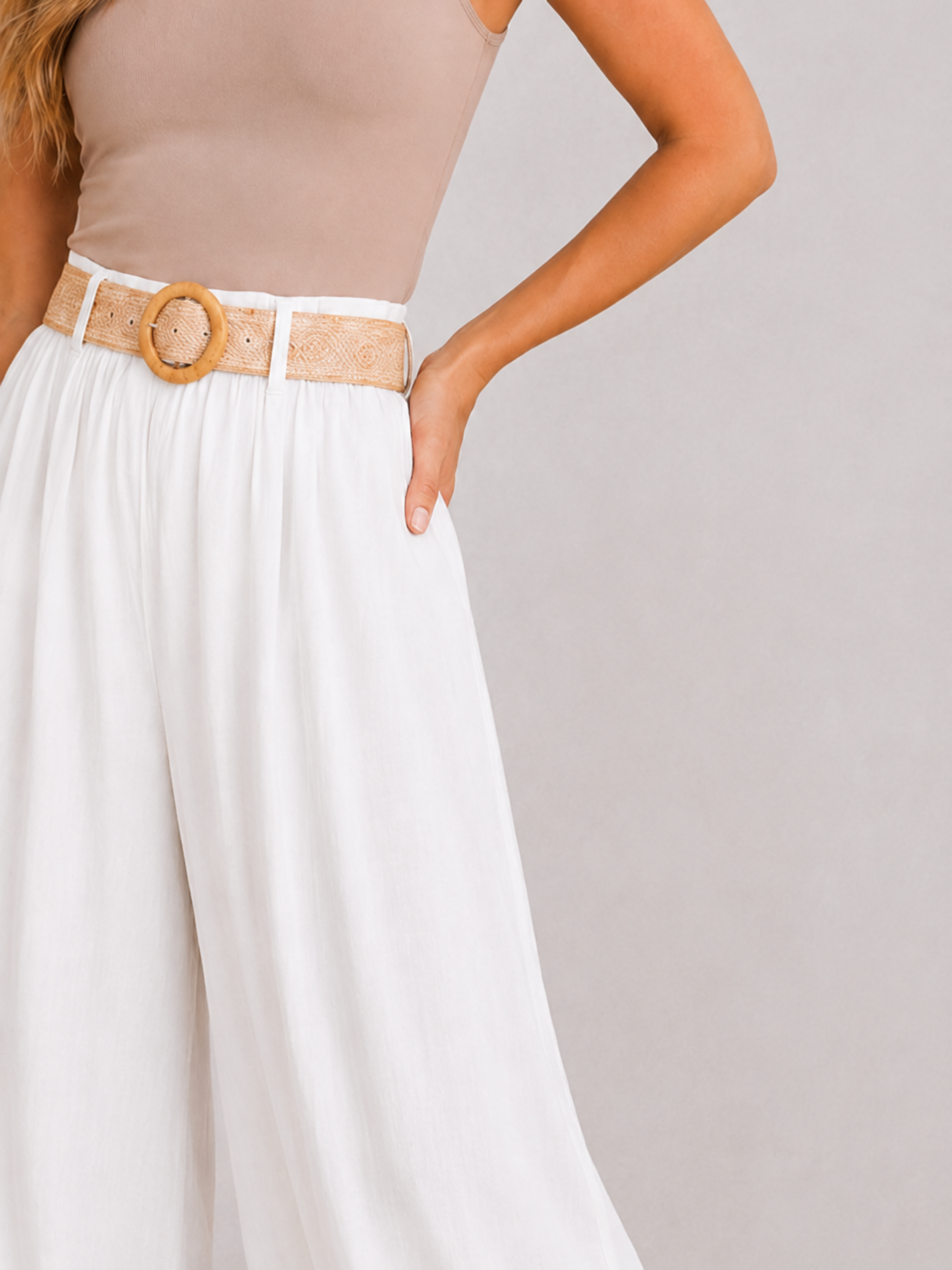 PANTALÓN PALAZZO CON CINTURÓN