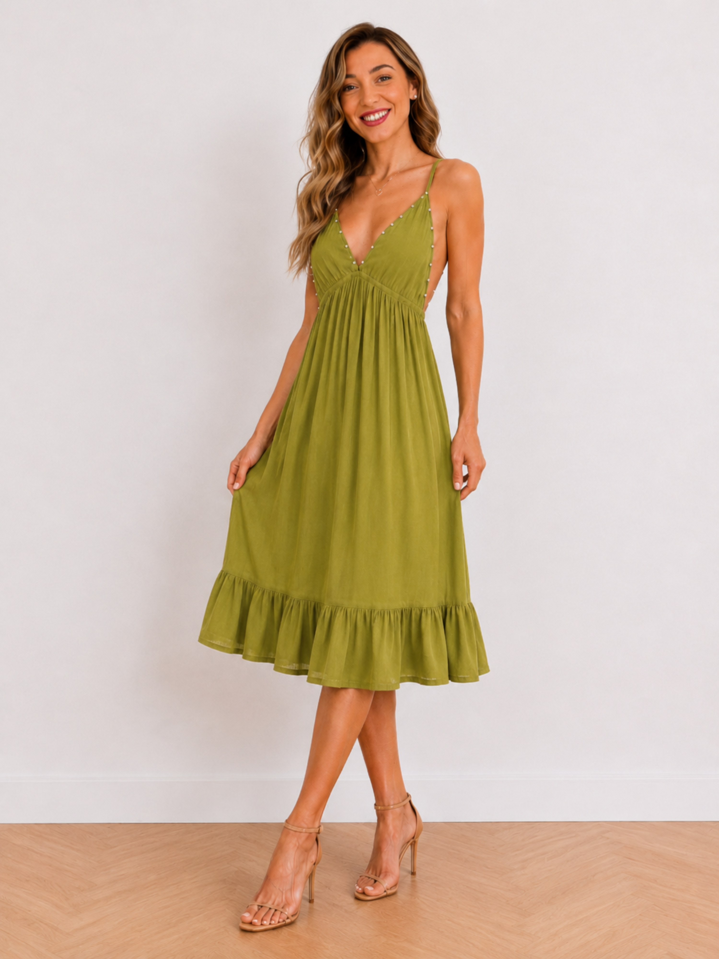 VESTIDO TACHUELA