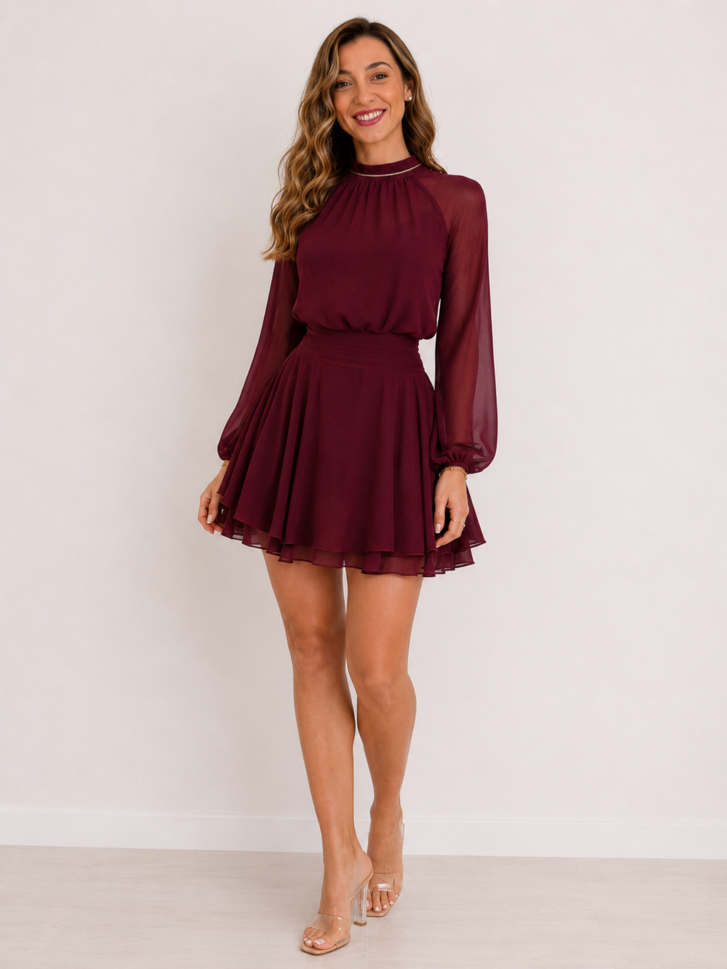 VESTIDO CON MONO INCORPORADO