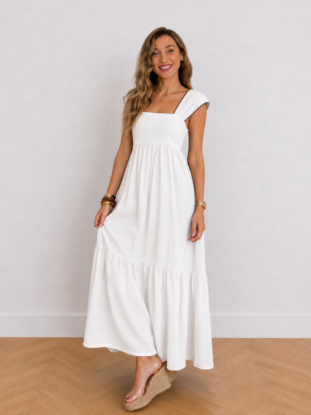 VESTIDO MANGA BORDADA