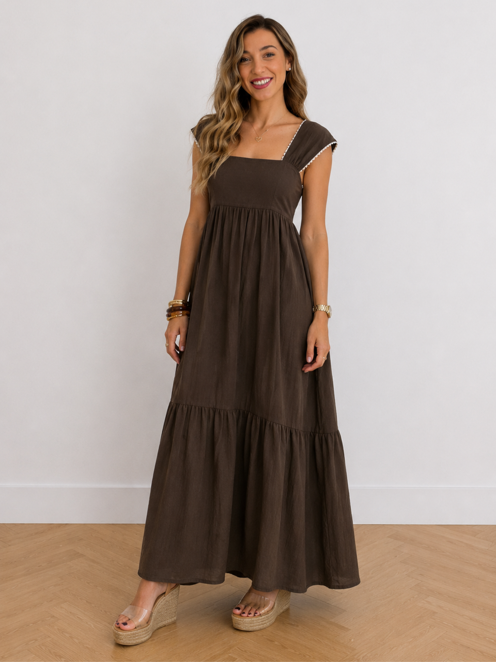VESTIDO MANGA BORDADA