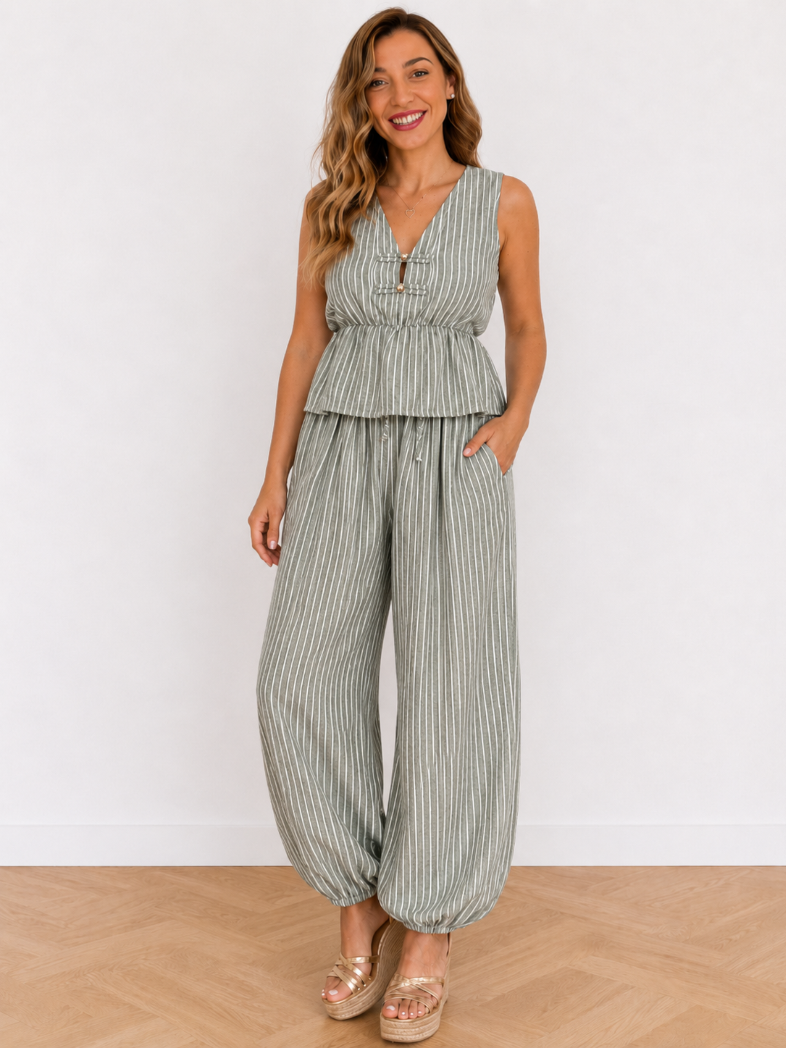 CONJUNTO RAYA DIPLOMATICA