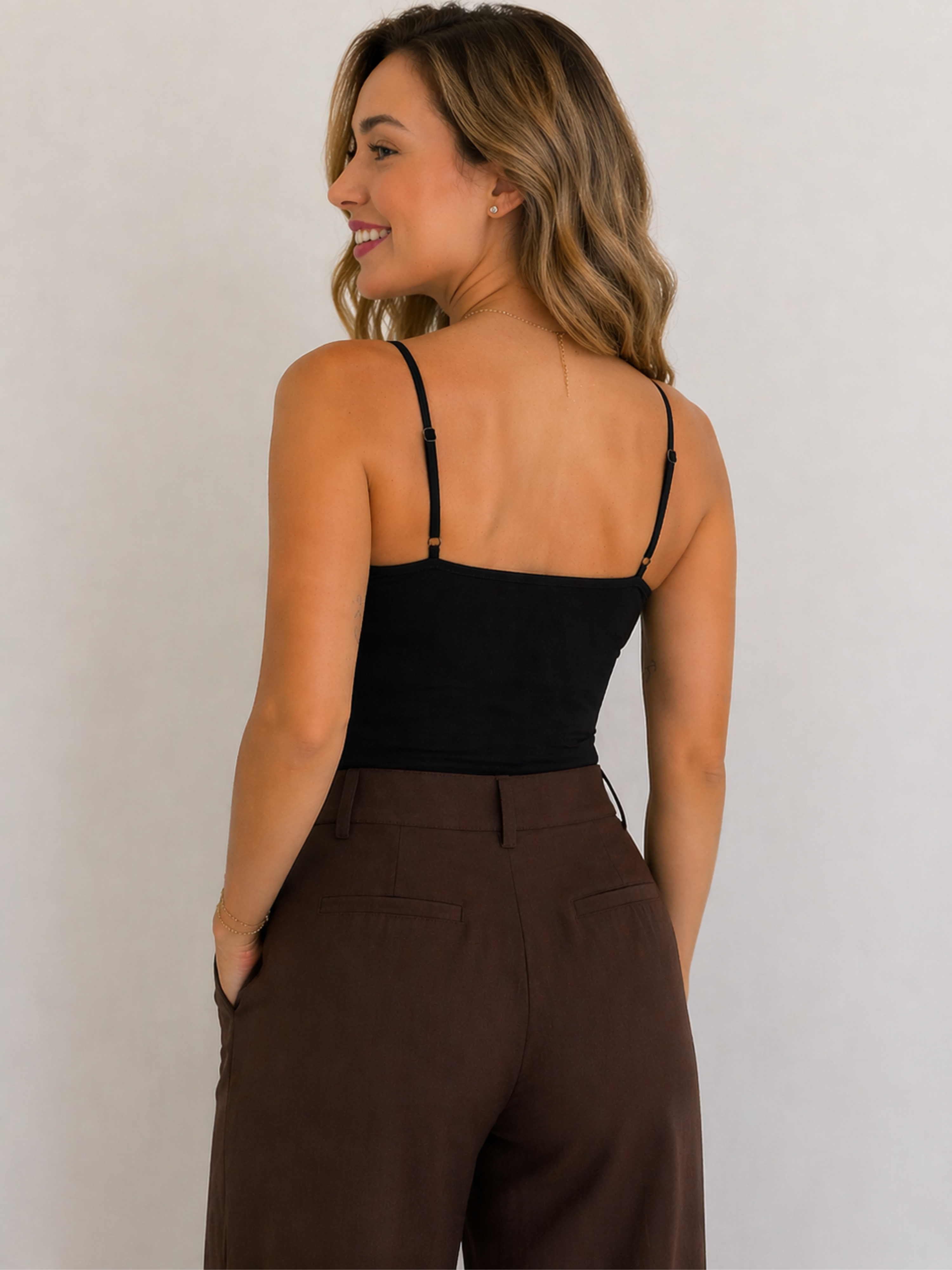 BODY ESCOTE LENCERO